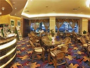 Yizui Hotel 곤산 외부 사진